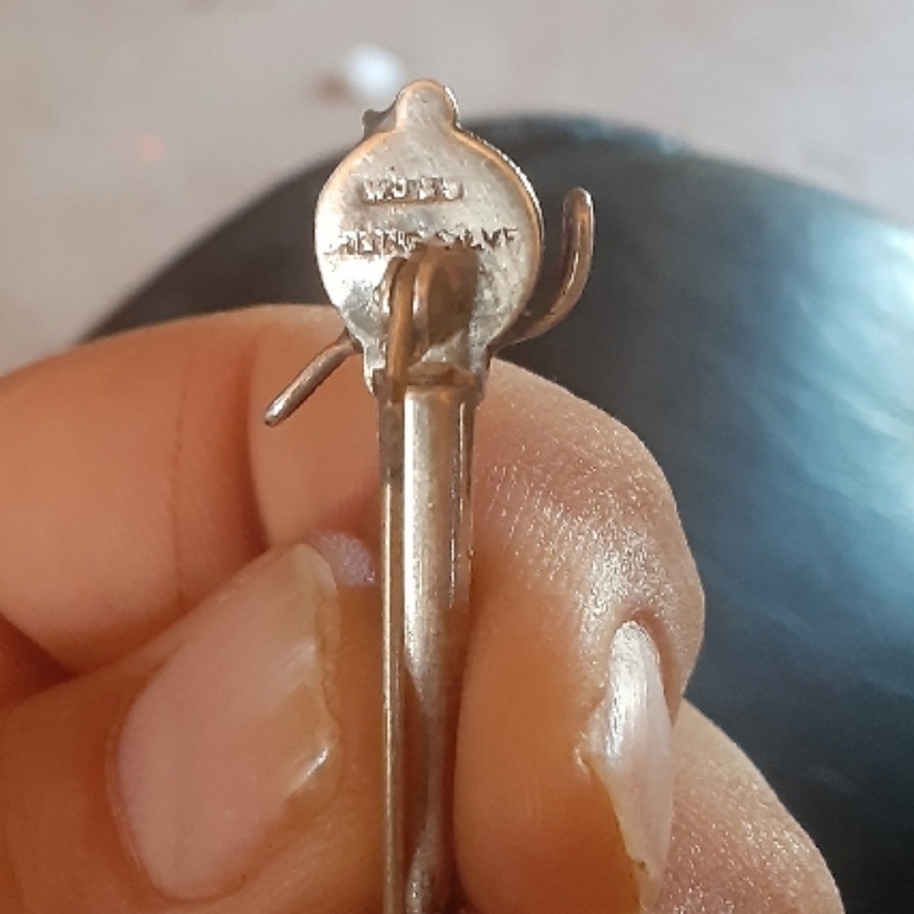 Rare Scottish Sterling Sword Brooch - Picture 6 of 6